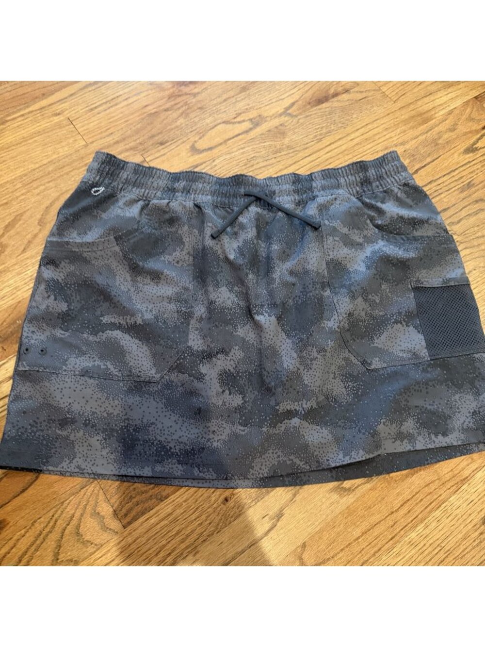 Columbia Womens Digi Camo Green Skort Large